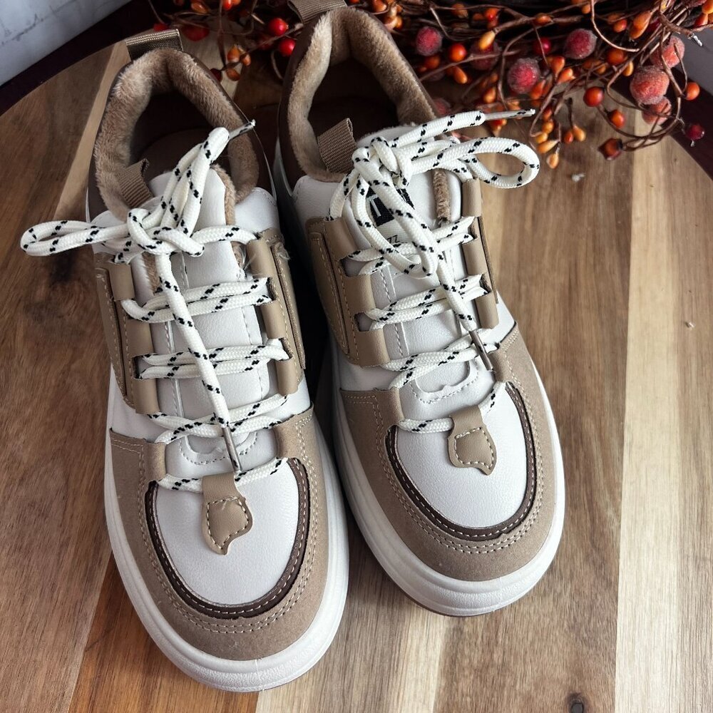TMT Sunnei Womens Athleisure Teddy Colorblock Lace Up Sneaker Sz 6.5 White Khaki - Picture 4 of 14